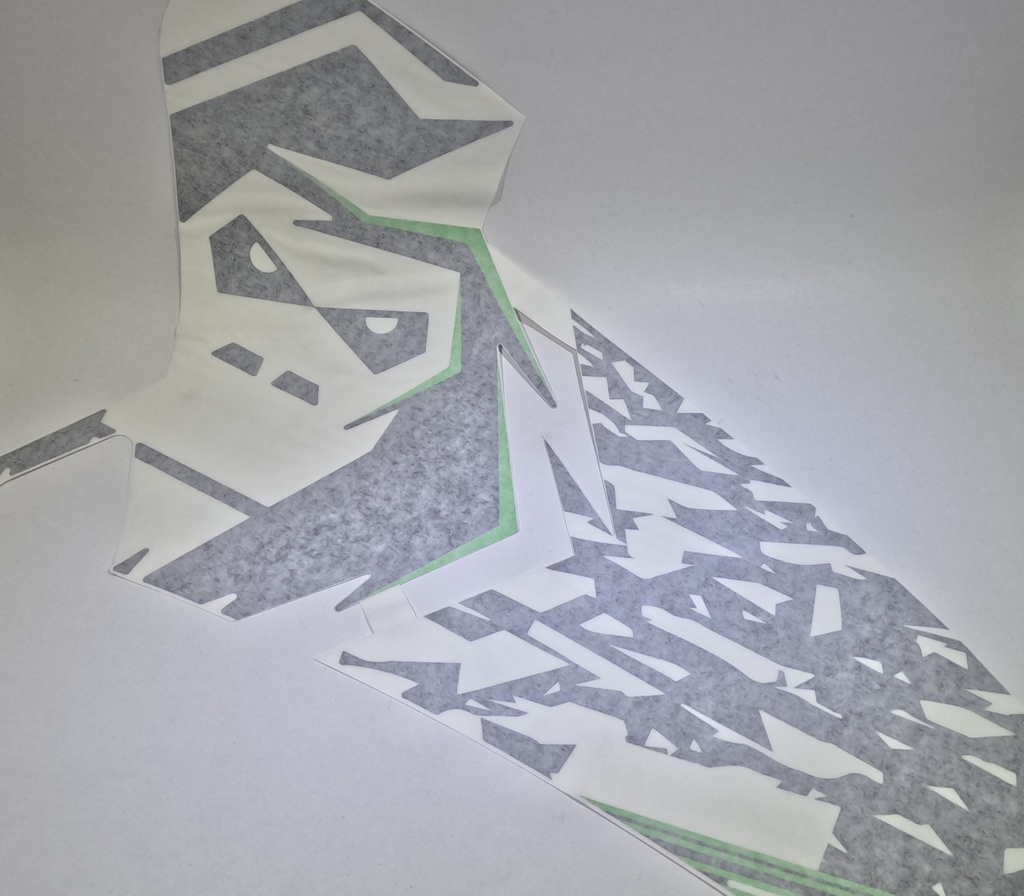 [YPDC3409GN] Decal - YETI Face LH - Green