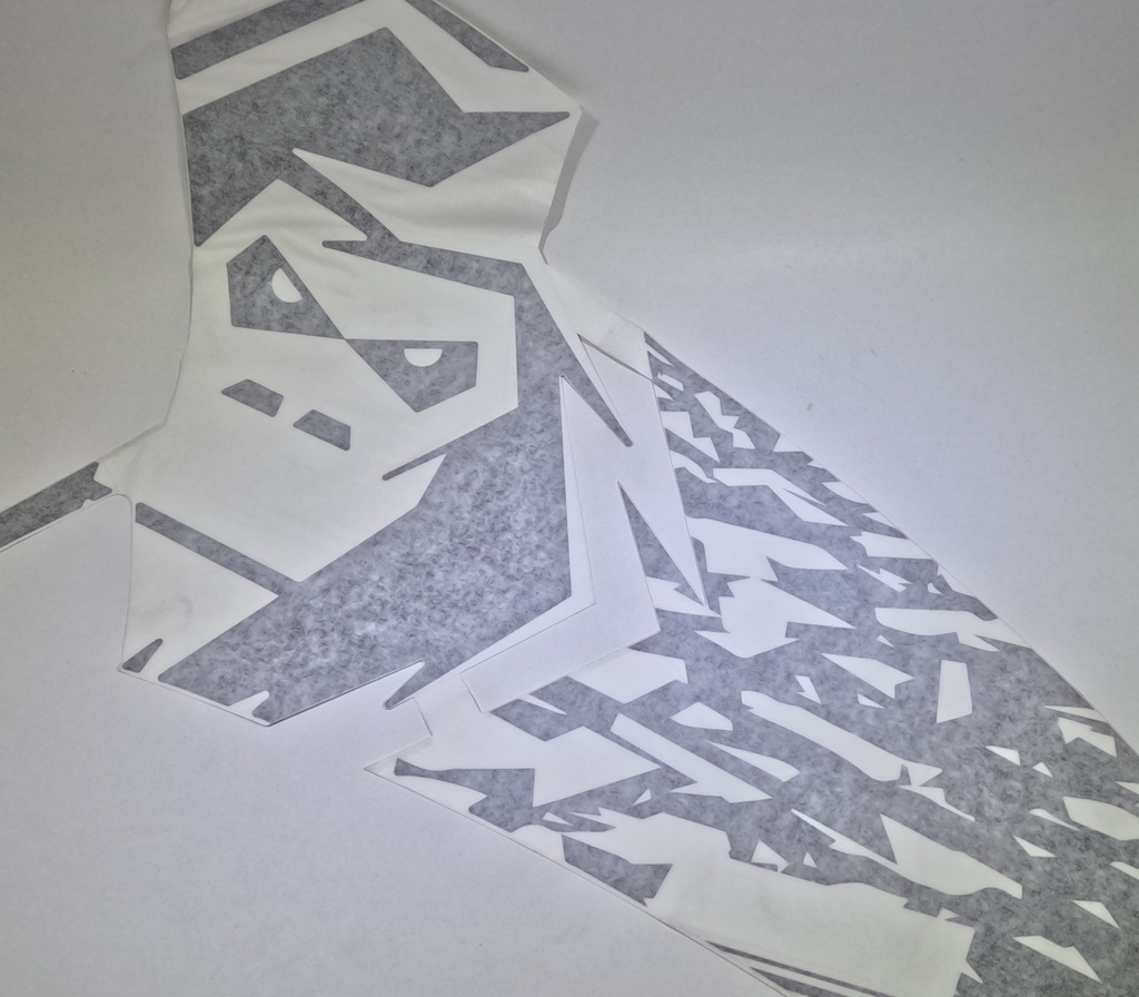 Decal - YETI Face LH - White