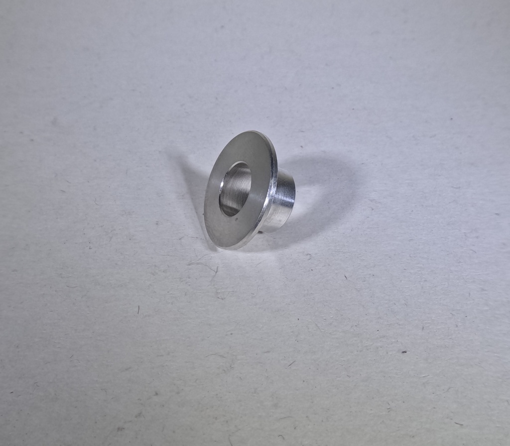 Spacer, upper shock bushing - RRS