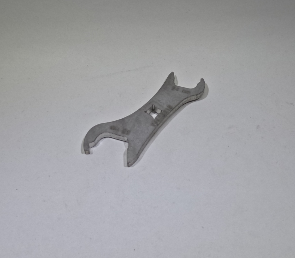 Soft strut tool